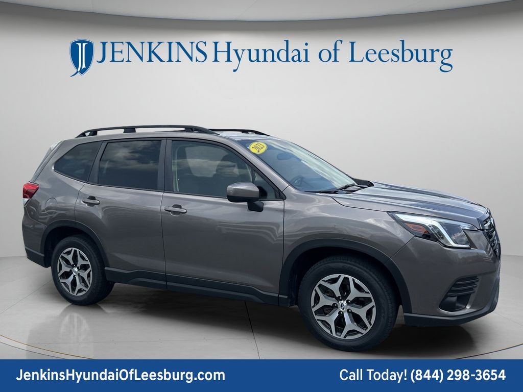Used 2023 Subaru Forester Premium SUV