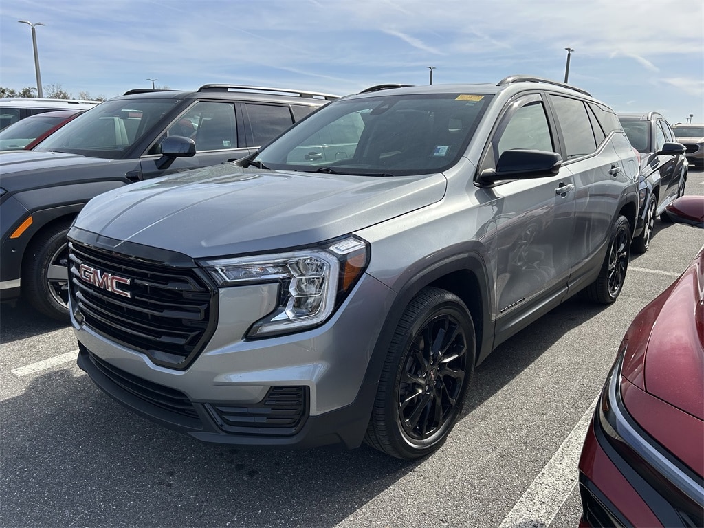 Used 2023 GMC Terrain SLE SUV