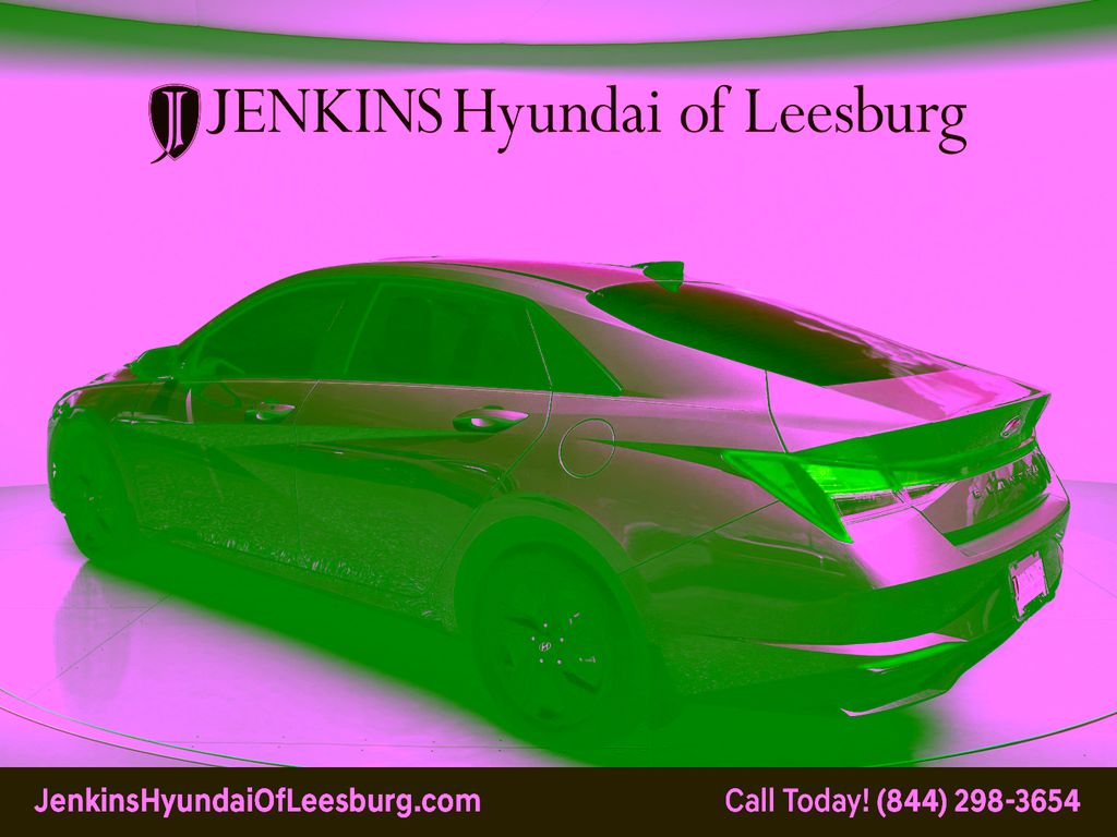 2021 Hyundai Elantra SEL - Photo 7