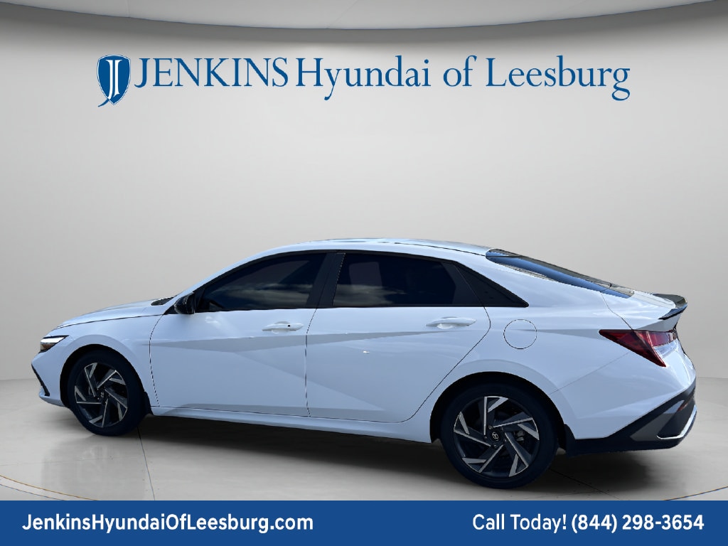 2025 Hyundai Elantra SEL - Photo 8