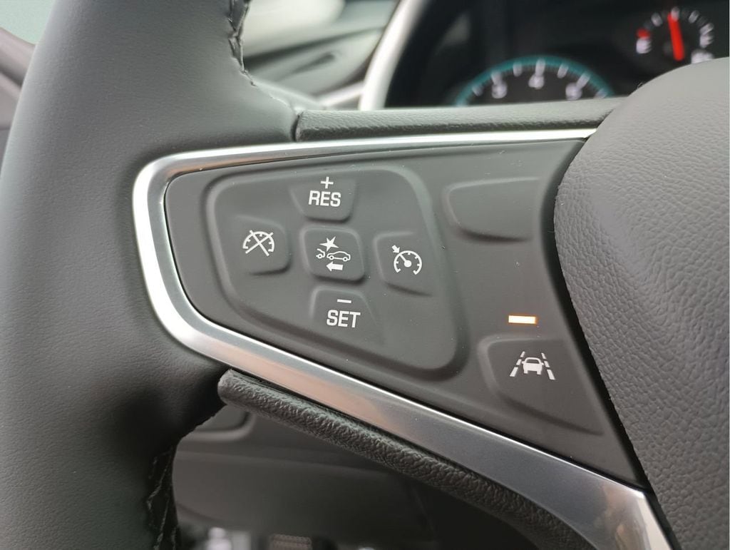 2023 Chevrolet Malibu RS - Photo 25