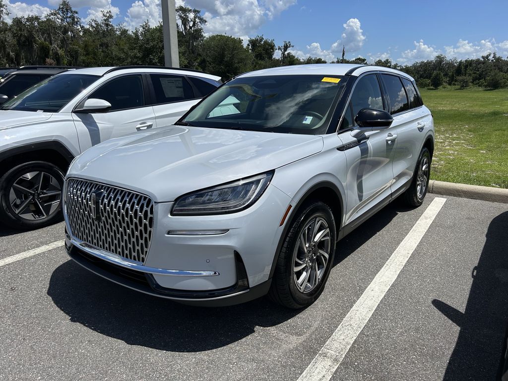 2025 Lincoln Corsair Premiere - Photo 7