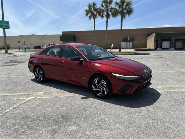 2025 Hyundai Elantra Hybrid SEL Sport photo 2