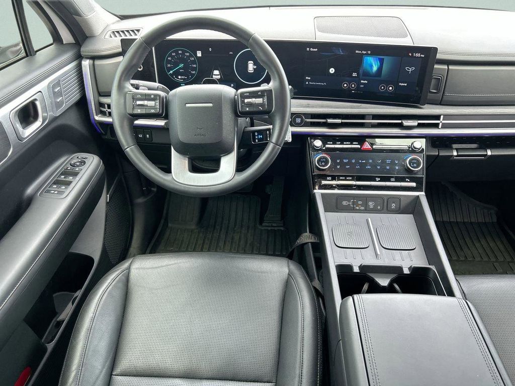 2024 Hyundai Santa Fe Limited HEV - Photo 17