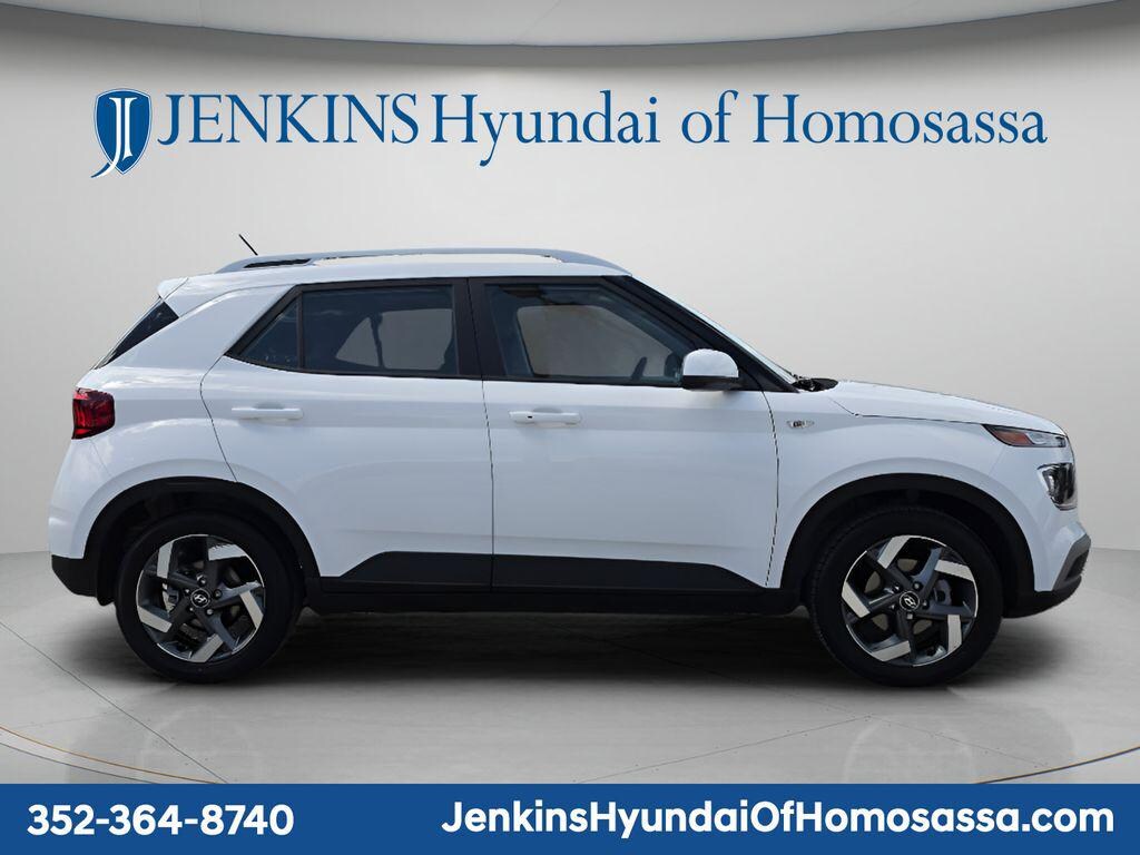 New 2026 Hyundai Venue SEL SUV