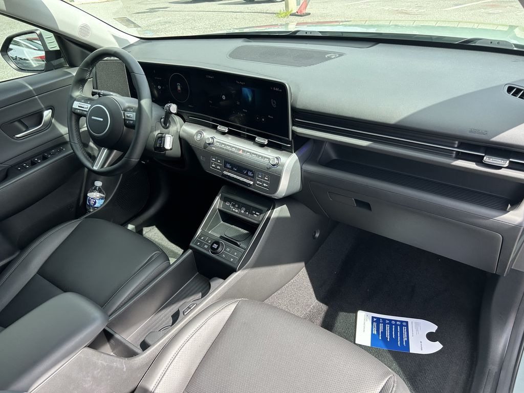 2024 Hyundai Kona Limited - Photo 17