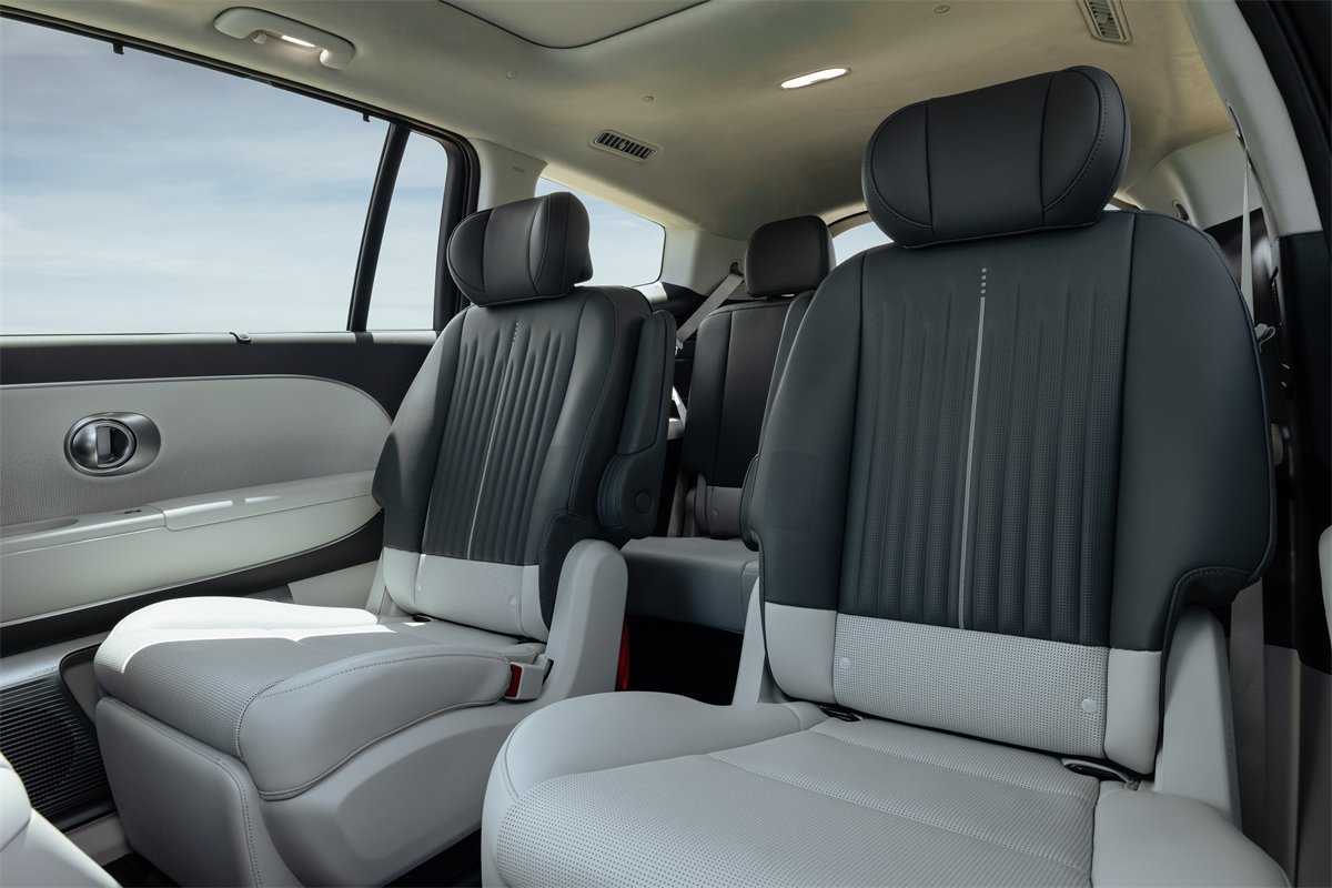 2026 Hyundai IONIQ 9 interior back seat