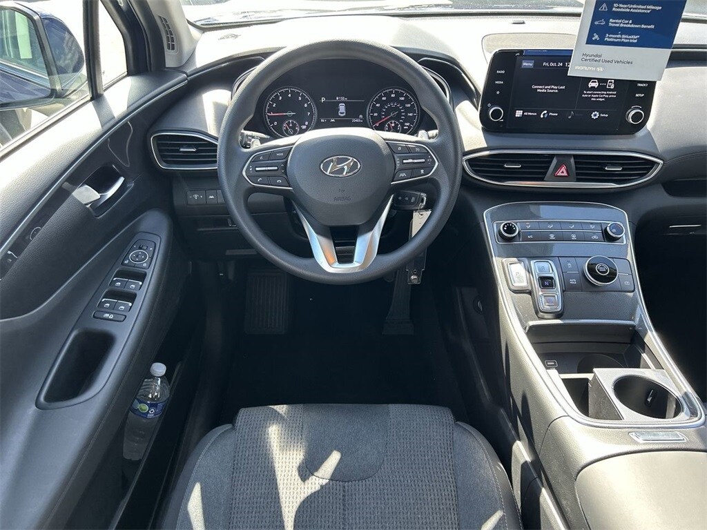 2023 Hyundai Santa Fe SE photo 3