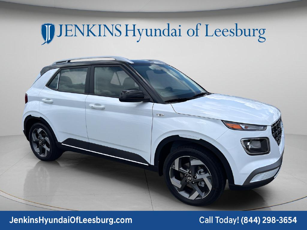 New 2026 Hyundai Venue SEL w/Two-Tone Roof SUV