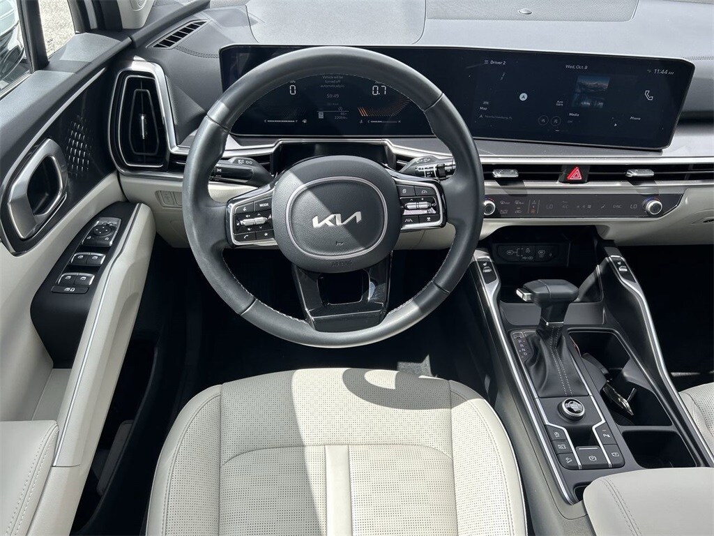 2025 Kia Sorento S photo 2