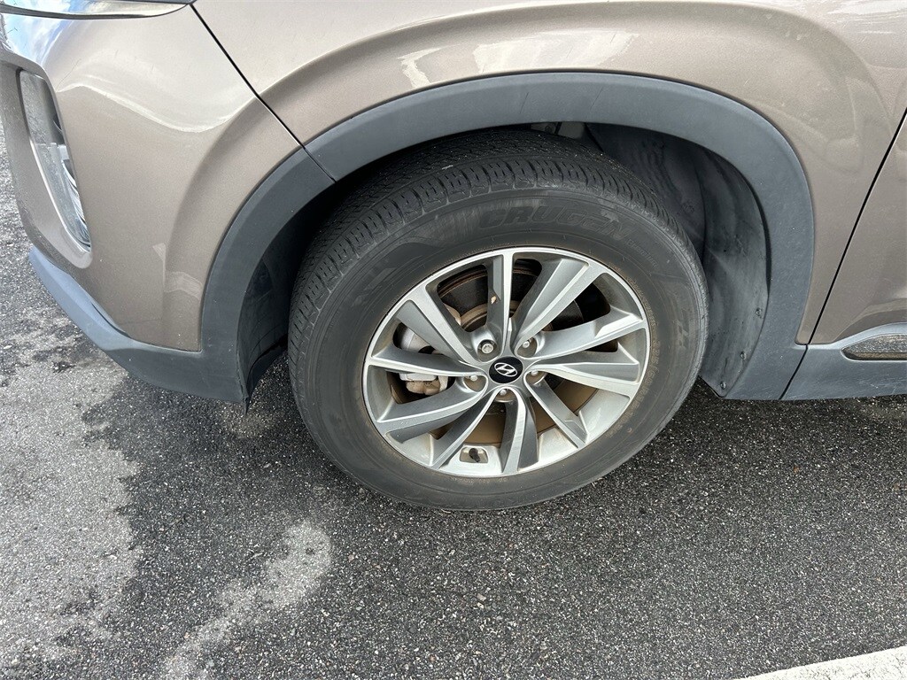 2020 Hyundai Santa Fe Limited photo 3