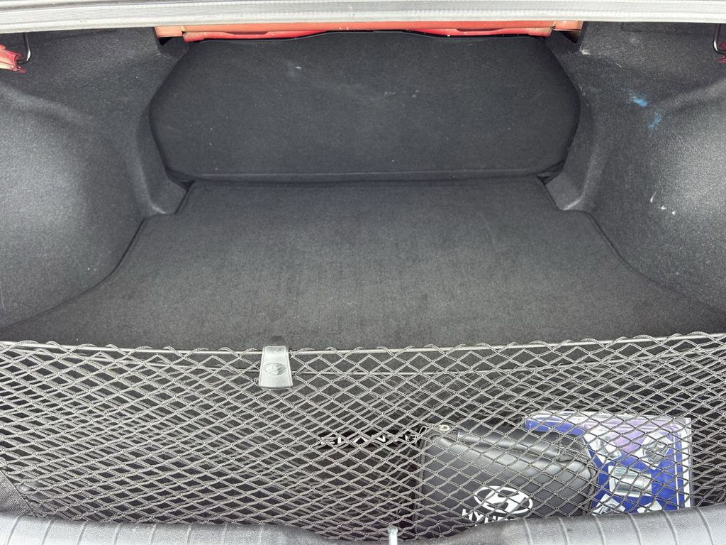 2024 Hyundai Elantra SEL - Photo 13