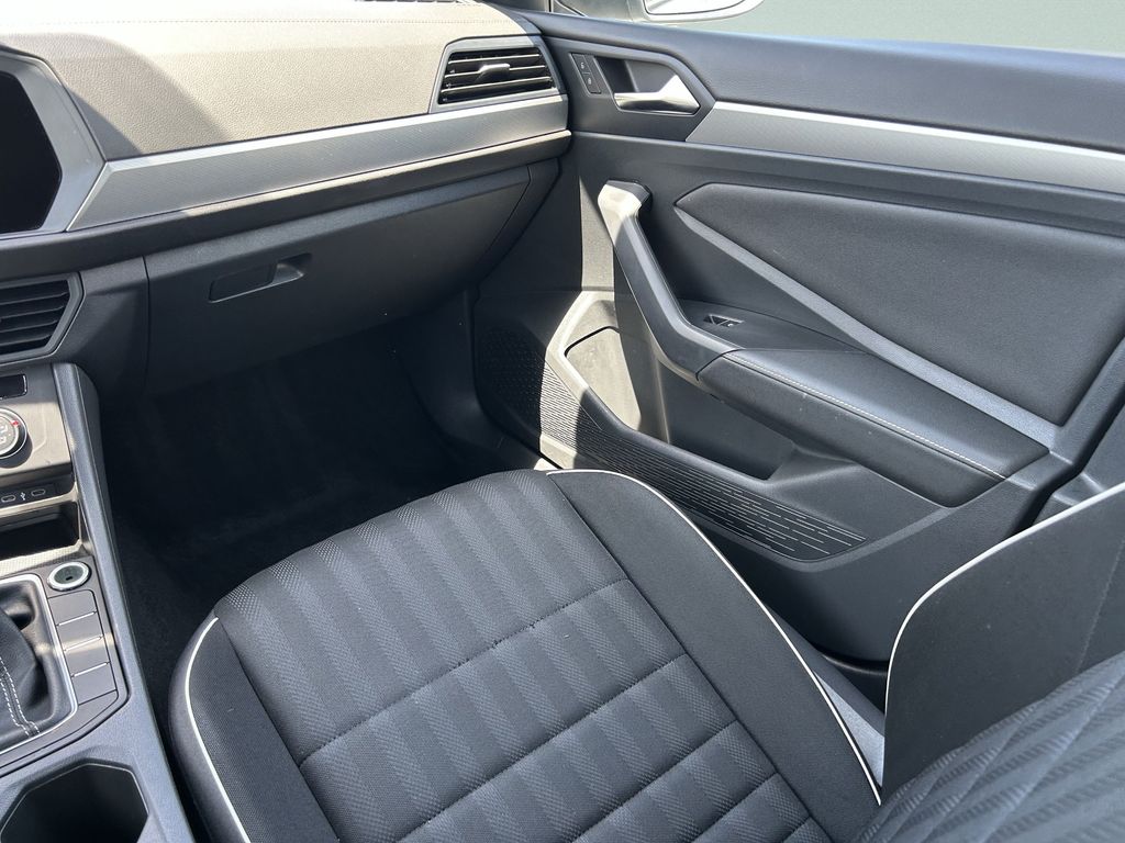 2024 Volkswagen Jetta Sport - Photo 20