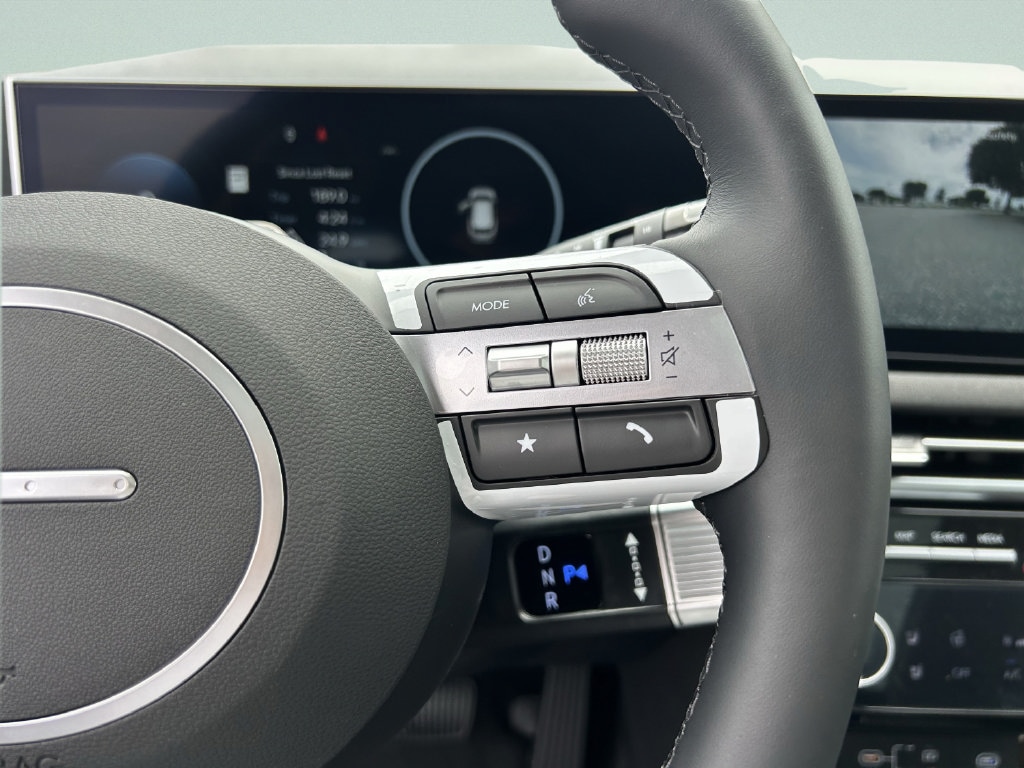 2025 Hyundai Tucson Limited - Photo 32