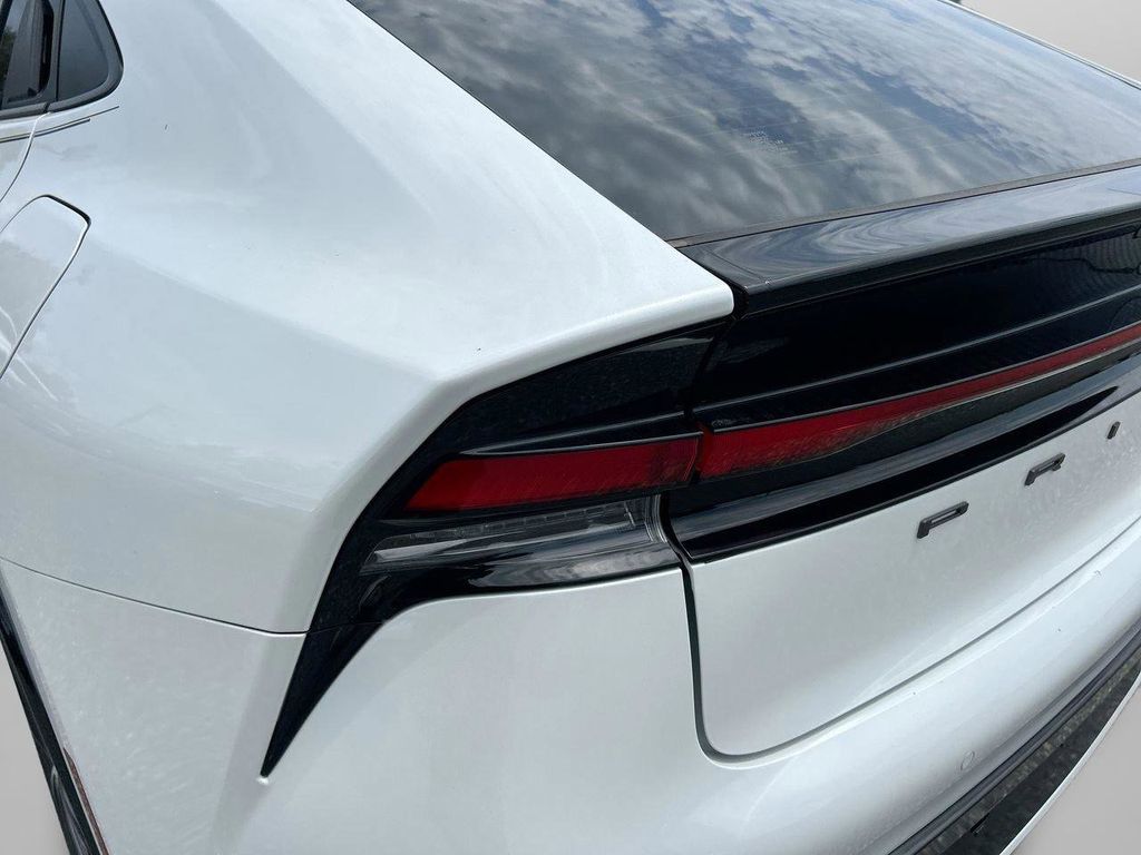 2024 Toyota Prius XLE - Photo 37