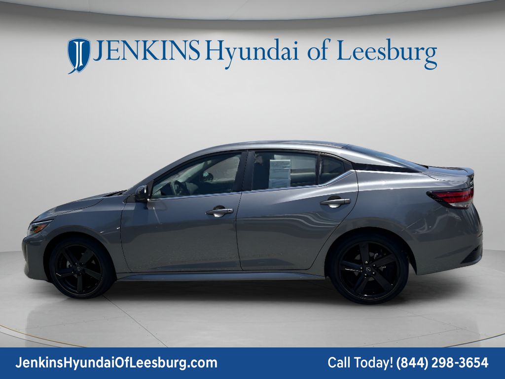 2024 Nissan Sentra SR - Photo 9