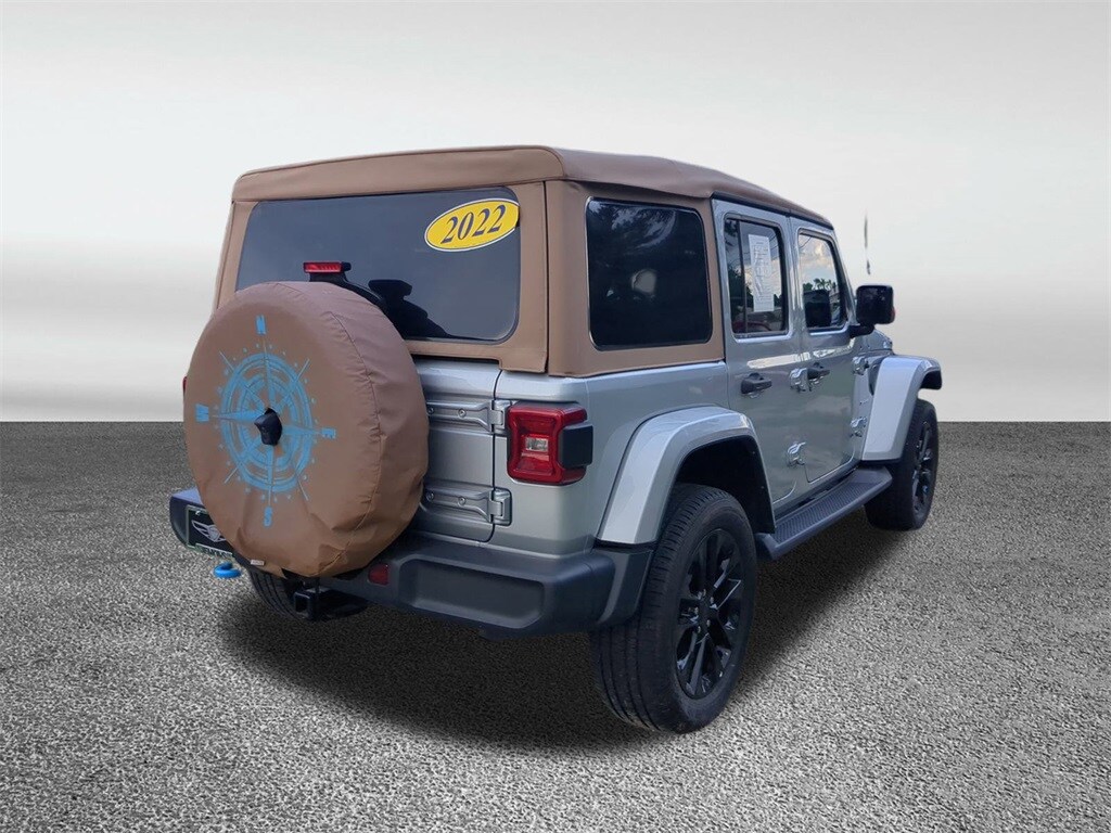 2022 Jeep Wrangler Unlimited Sahara 4xe photo 4