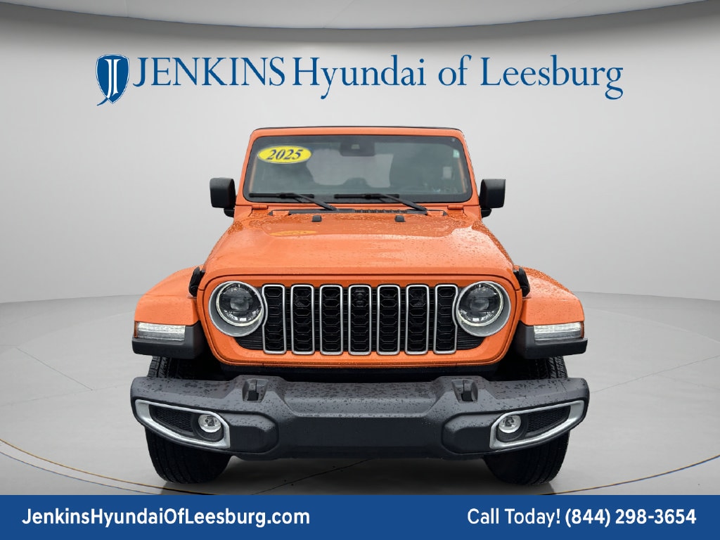 2025 Jeep Wrangler 4-Door Sahara - Photo 12