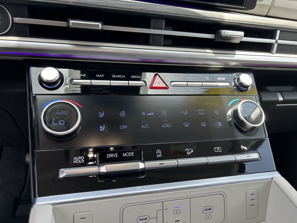 2026 Hyundai Santa Fe Calligraphy - Photo 29