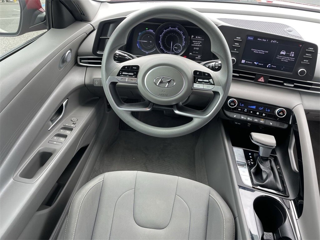 2021 Hyundai Elantra Hybrid Blue photo 3