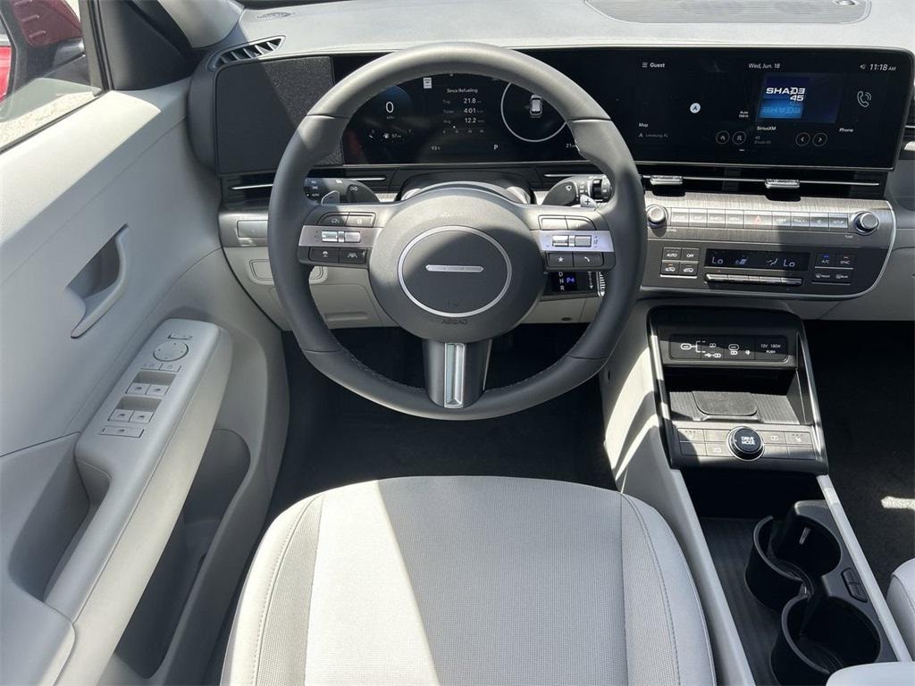 New 2025 Hyundai Kona SEL Convenience FWD SUV