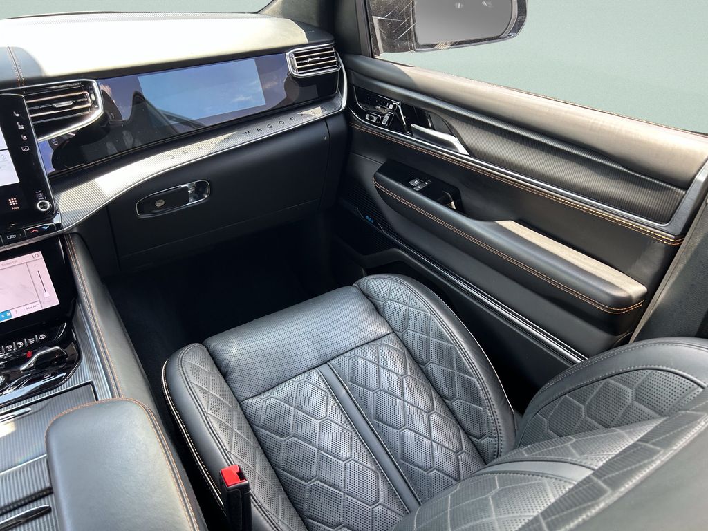 2023 Jeep Grand Wagoneer Series III - Photo 20