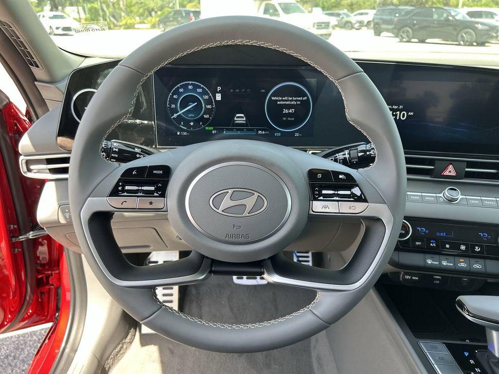 2025 Hyundai Elantra Blue - Photo 27