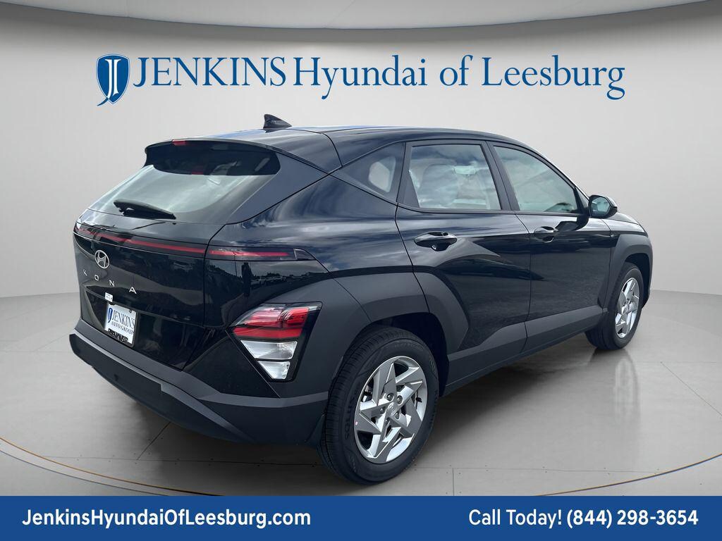 New 2026 Hyundai Kona SE FWD SUV
