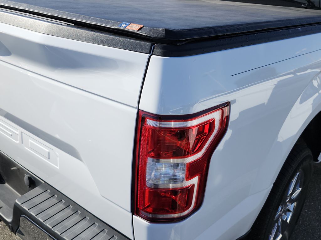 2018 Ford F-150 XLT - Photo 8