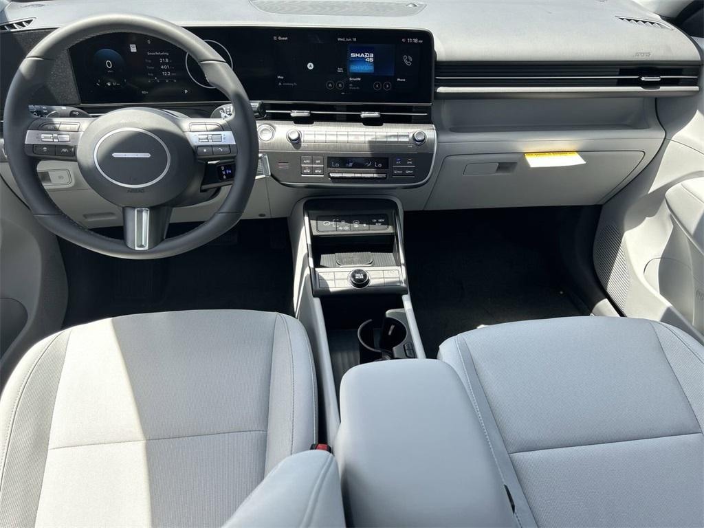 New 2025 Hyundai Kona SEL Convenience FWD SUV