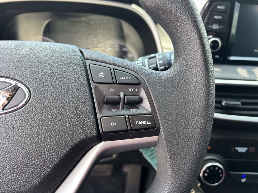 2021 Hyundai Tucson SE - Photo 30