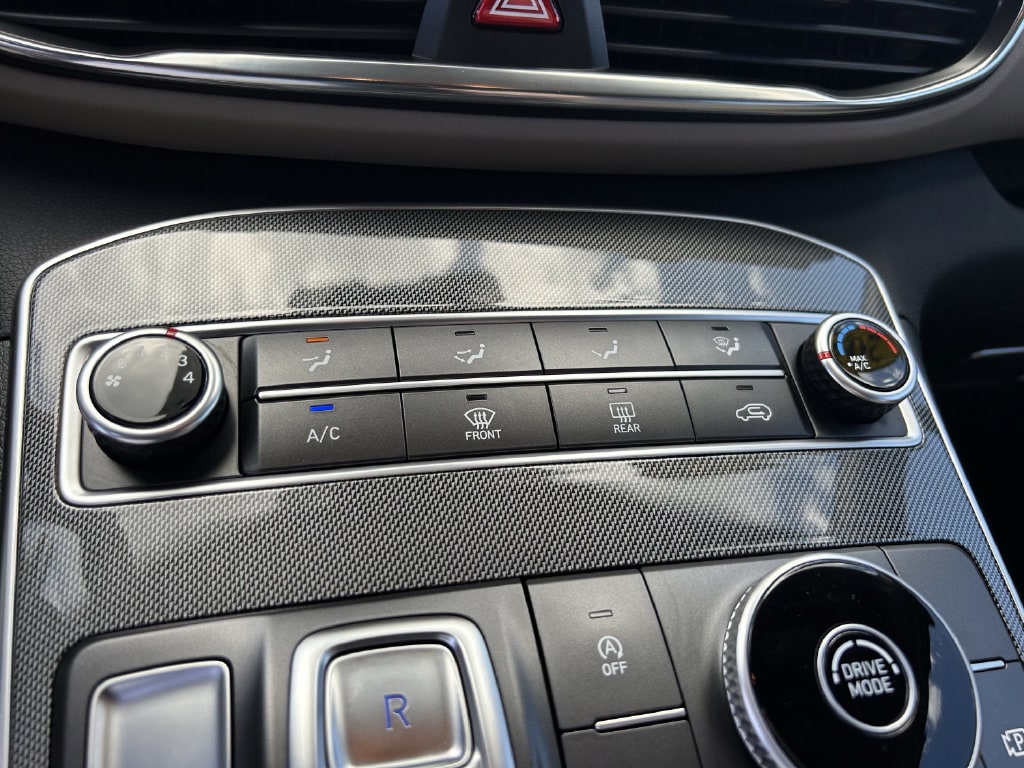 2023 Hyundai Santa Fe SE - Photo 26