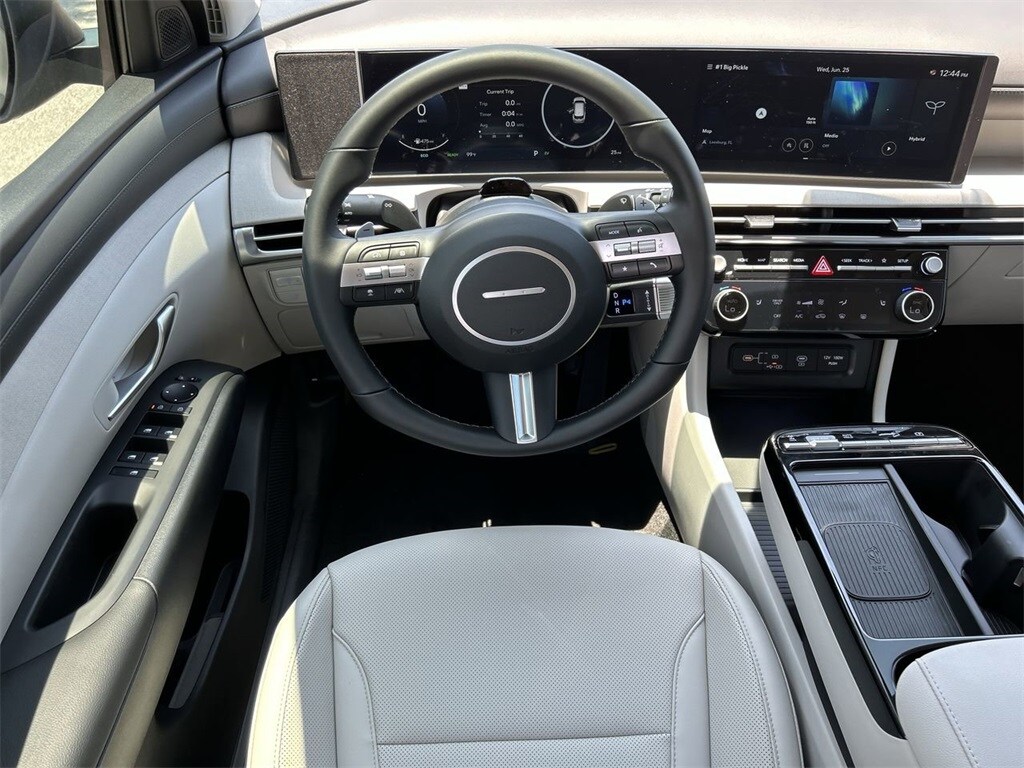 2025 Hyundai Tucson Hybrid SEL Convenience photo 4