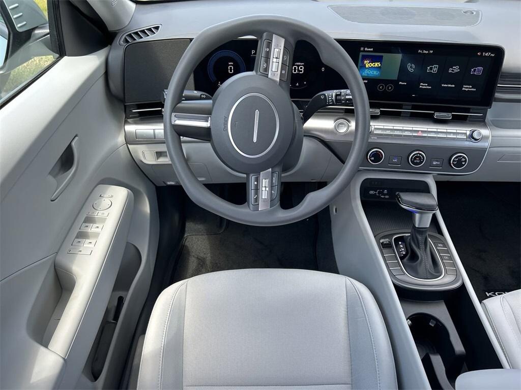 New 2026 Hyundai Kona SE FWD SUV