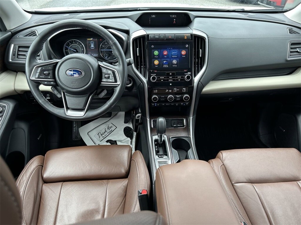 2020 Subaru Ascent Touring photo 3
