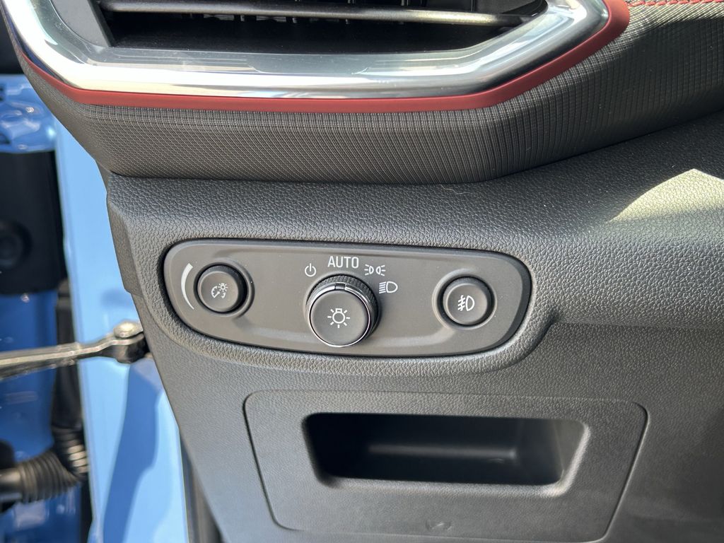 2023 Chevrolet TrailBlazer RS - Photo 28