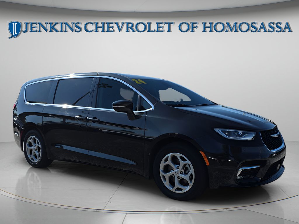 2024 Chrysler Pacifica