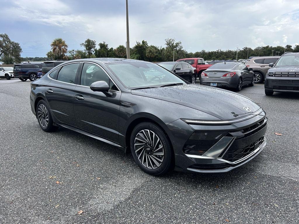New 2026 Hyundai Sonata Hybrid Limited Sedan