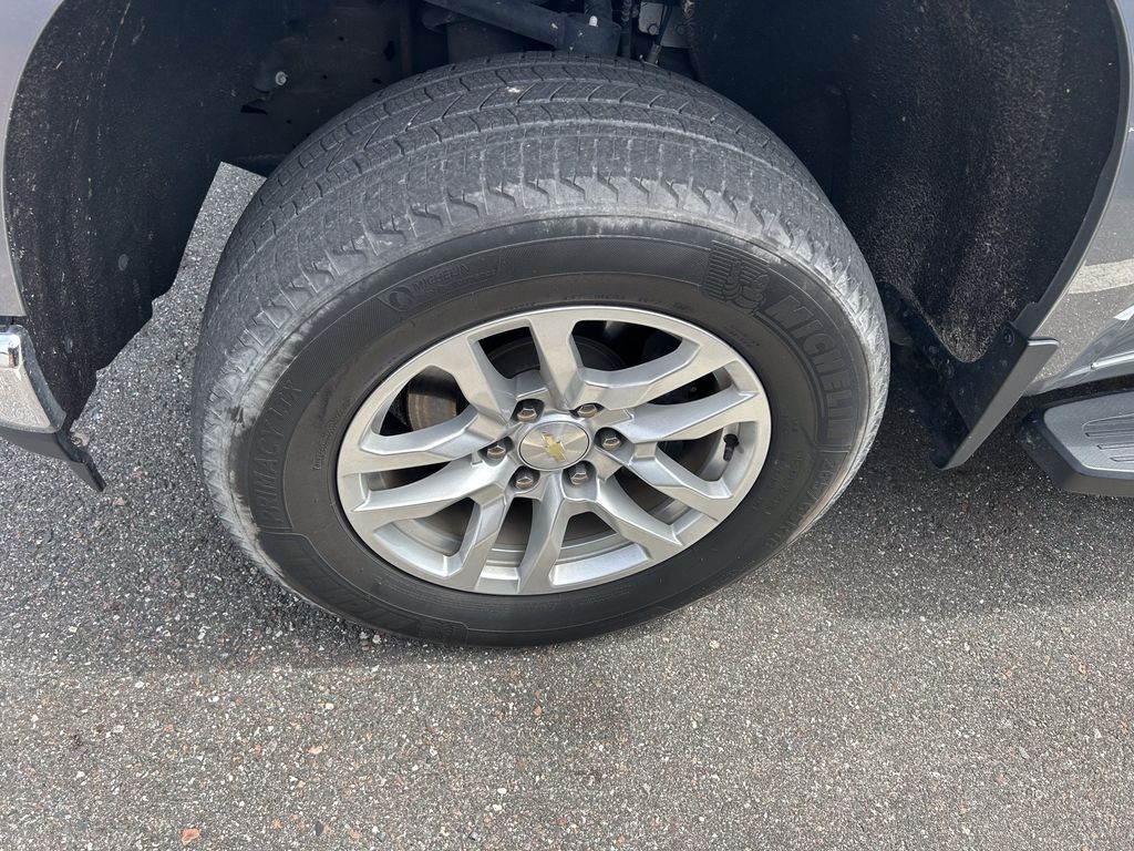 2022 Chevrolet Silverado 1500 Limited LT - Photo 9