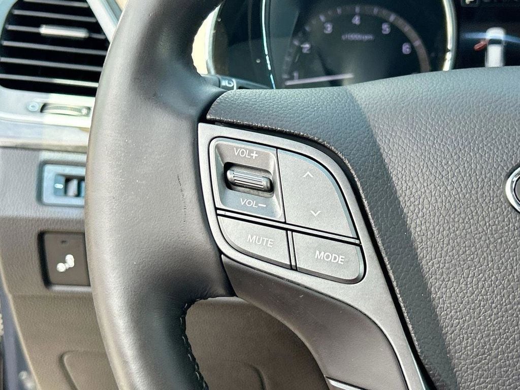 2017 Hyundai Santa Fe Sport 2.0T - Photo 33