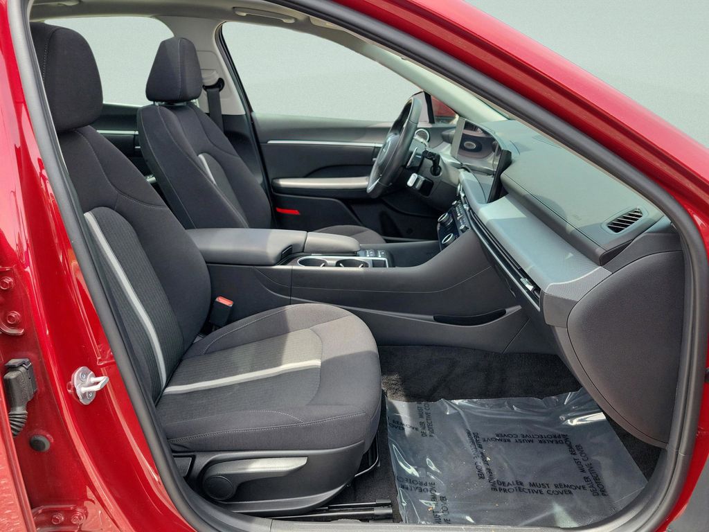 2024 Hyundai Sonata SEL - Photo 34