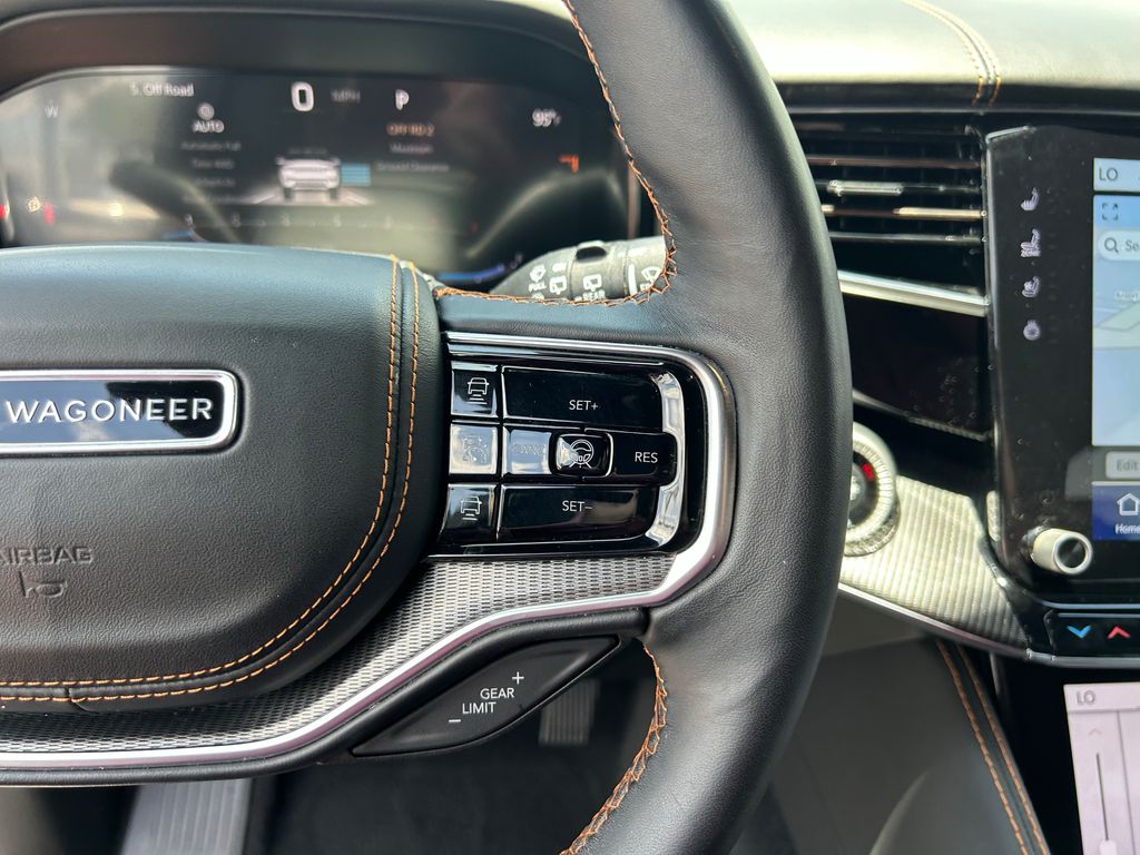 2023 Jeep Grand Wagoneer Series III - Photo 33