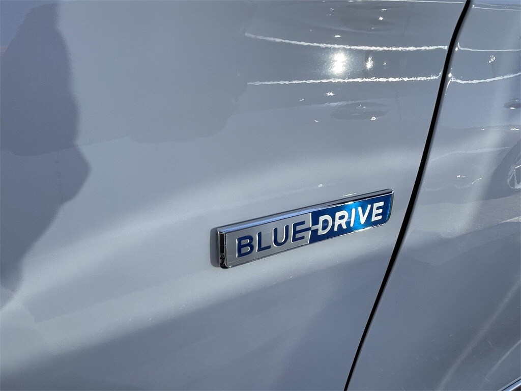 2020 Hyundai Ioniq SEL photo 4