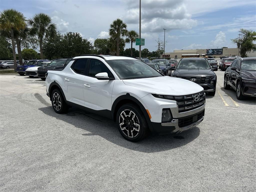 New 2025 Hyundai Santa Cruz Limited Truck