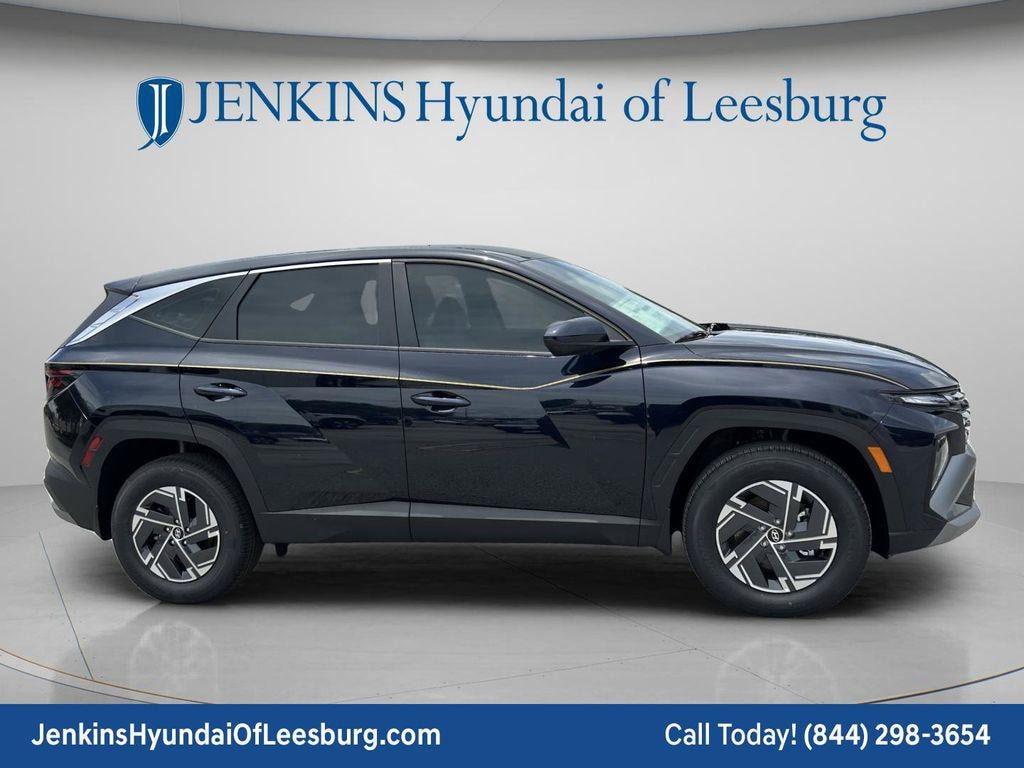 New 2026 Hyundai Tucson Hybrid Blue SUV