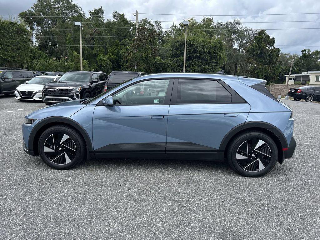 2025 Hyundai IONIQ 5 SE - Photo 14