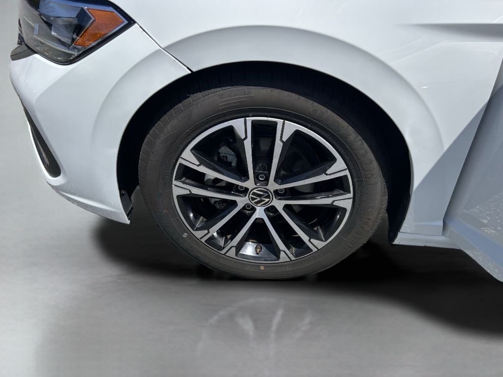 2024 Volkswagen Jetta Sport - Photo 33