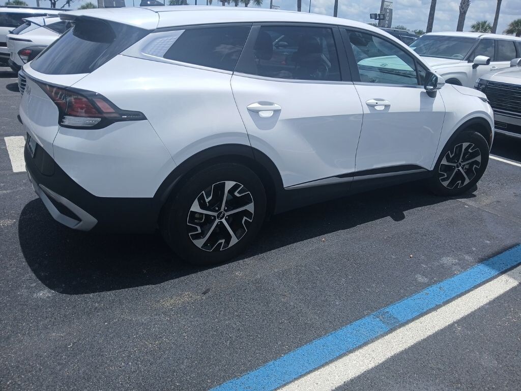 Used 2025 Kia Sportage EX SUV
