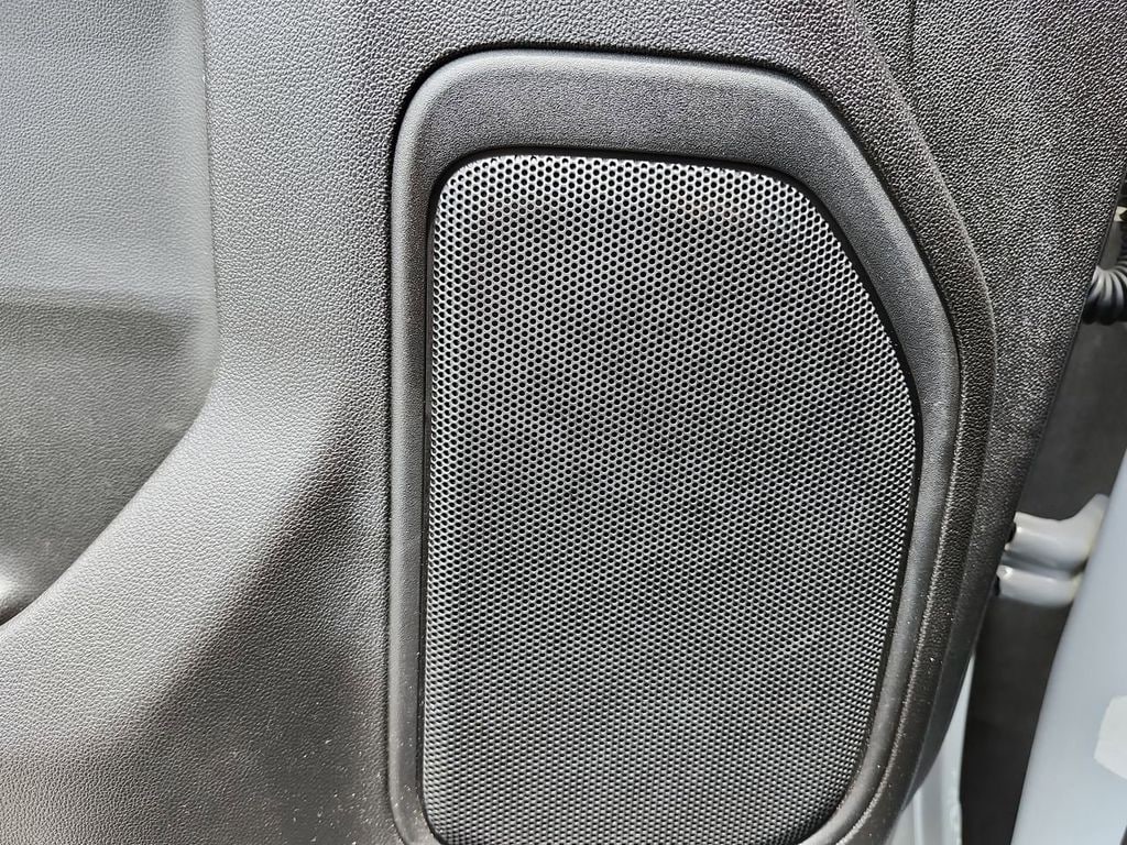 2024 GMC Sierra 2500HD Pro - Photo 25