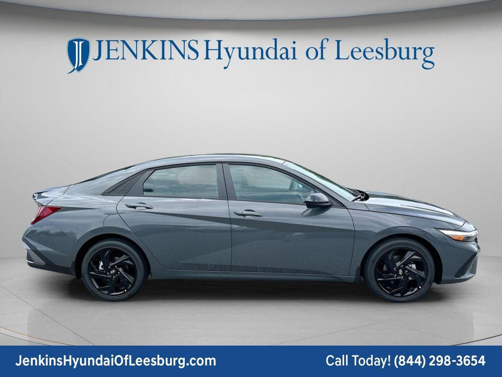 New 2026 Hyundai Elantra SEL Sport Sedan